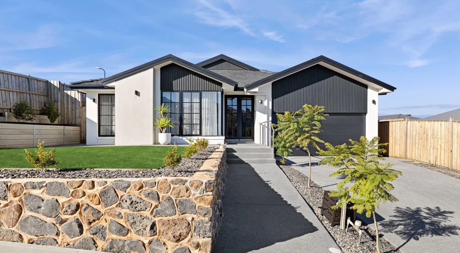 Retreat Crescent, Sunbury. A single storey home in Sunbury with a stone frontage.